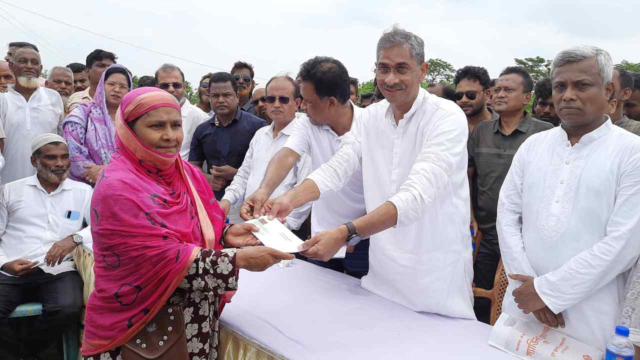 ছবিঃ দেশ টিভি