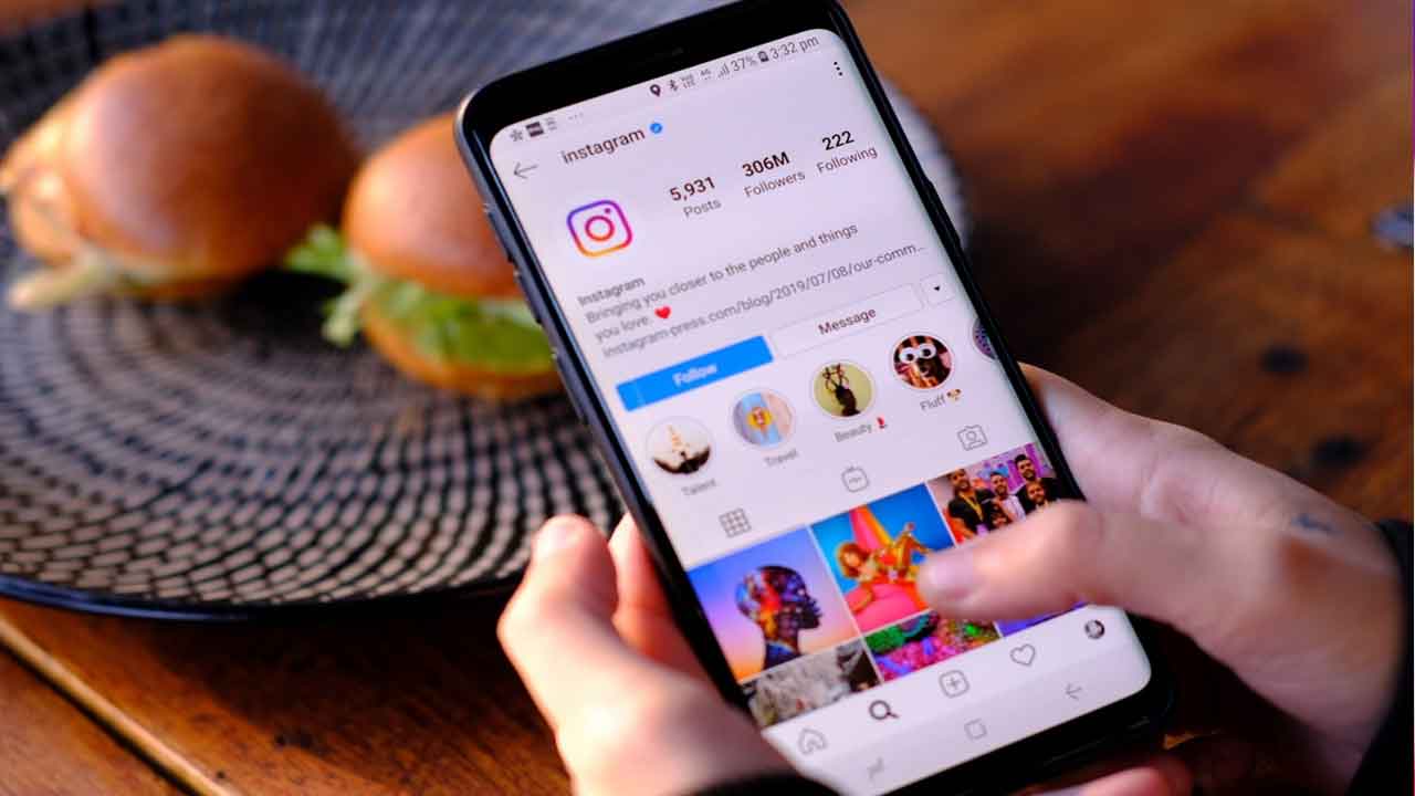 ইনস্টাগ্রামে কি বাধ্যতামূলকভাবে বিজ্ঞাপন দেখতে হবে