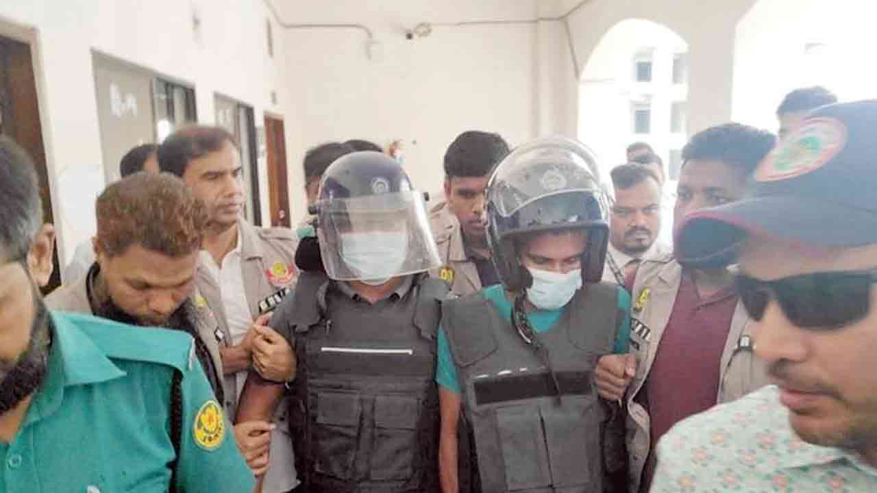 ৬ দিনের রিমান্ডে ফয়সাল-মোস্তাফিজুর