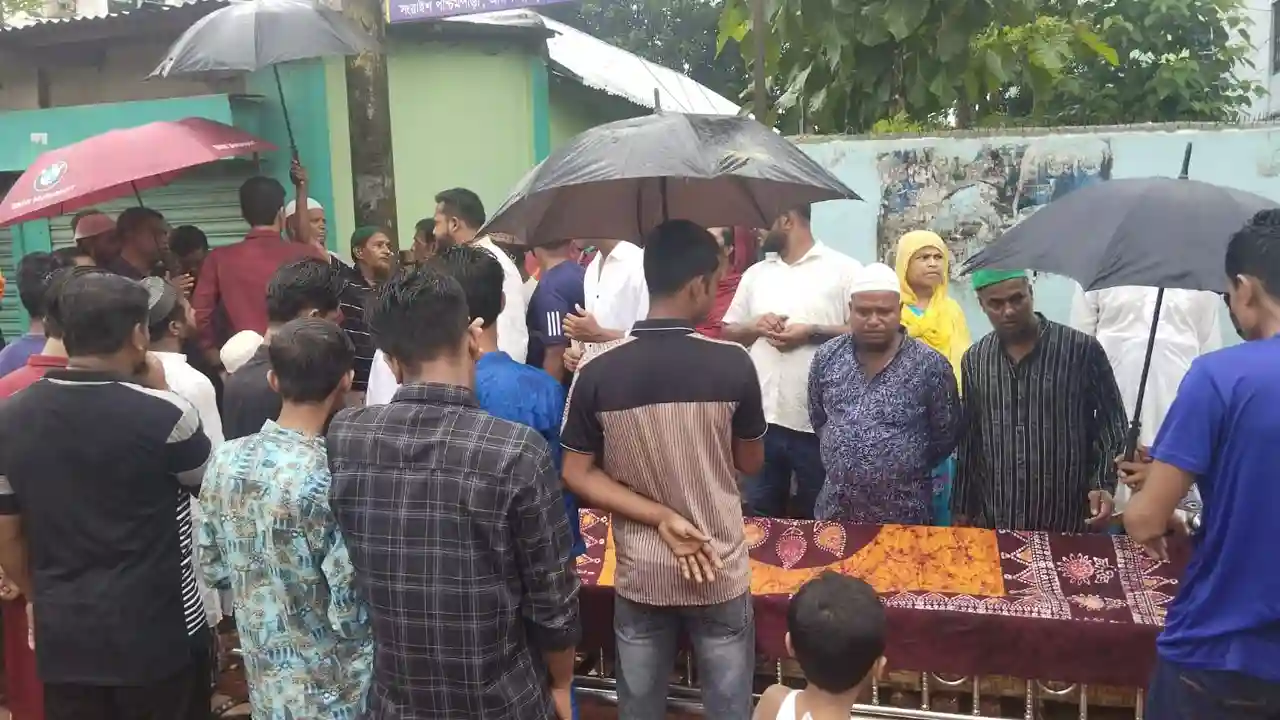 ছবিঃ দেশ টিভি