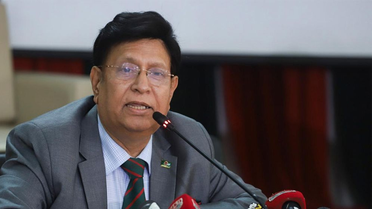 সাবেক পররাষ্ট্রমন্ত্রী ড. এ কে আব্দুল মোমেন (ফাইল ছবি)