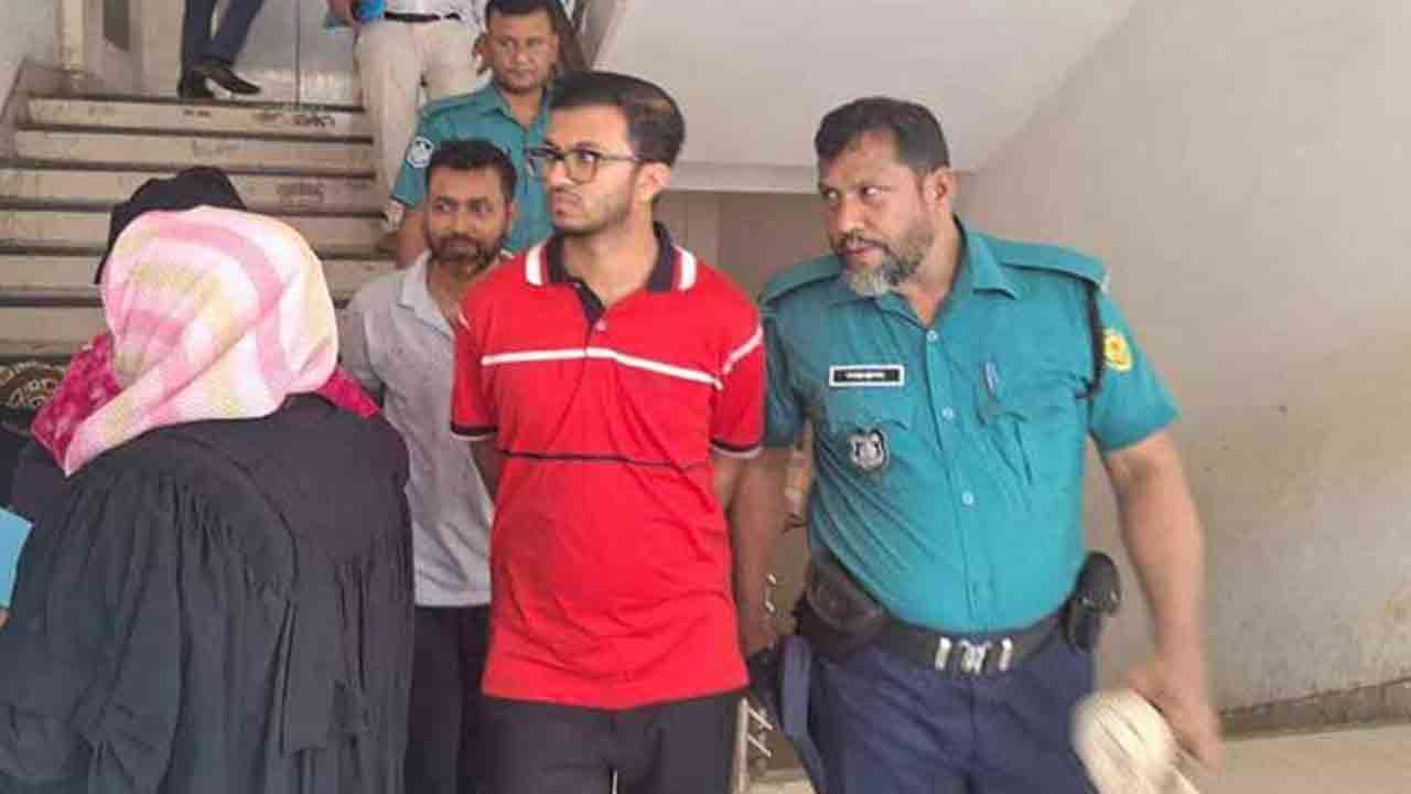 প্রশ্নফাঁসের ঘটনায় কারাগারে আবেদ আলীর ছেলেসহ ১০ জন