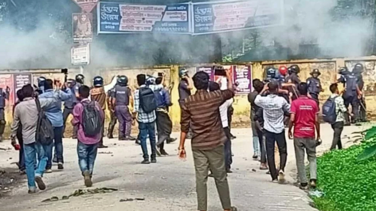 &lsquo;পুলিশের সঙ্গে সংঘর্ষে শিক্ষার্থী নিহতের খবরটি গুজব&rsquo;