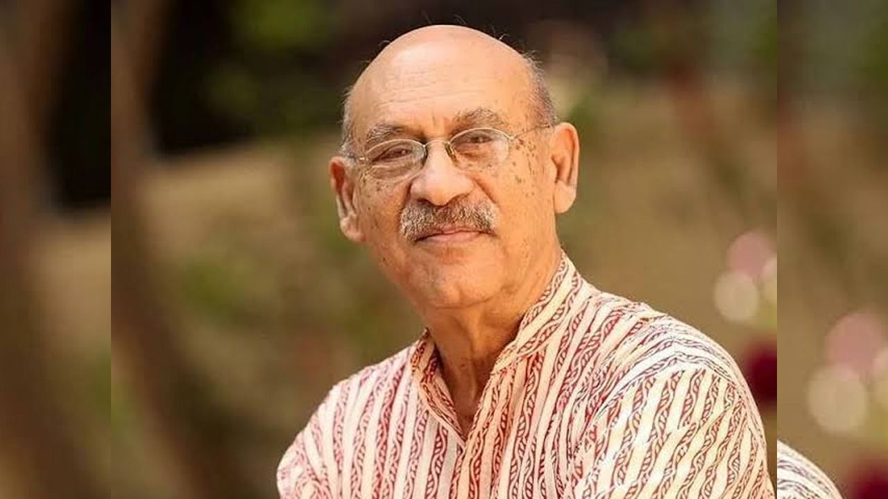 কান্না থামছে না আবুল হায়াতের