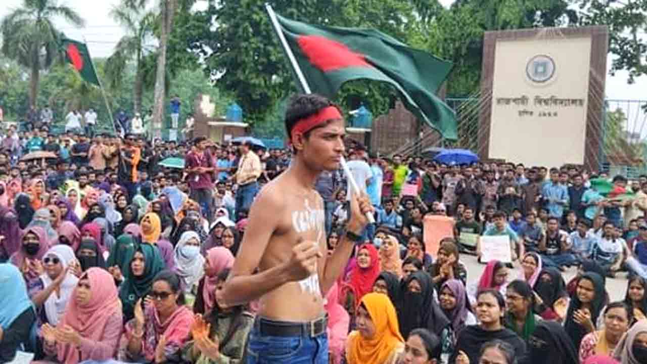 শেষরাতে সমন্বয়ক আসিফ মাহমুদ ফেসবুকে যা লিখলেন