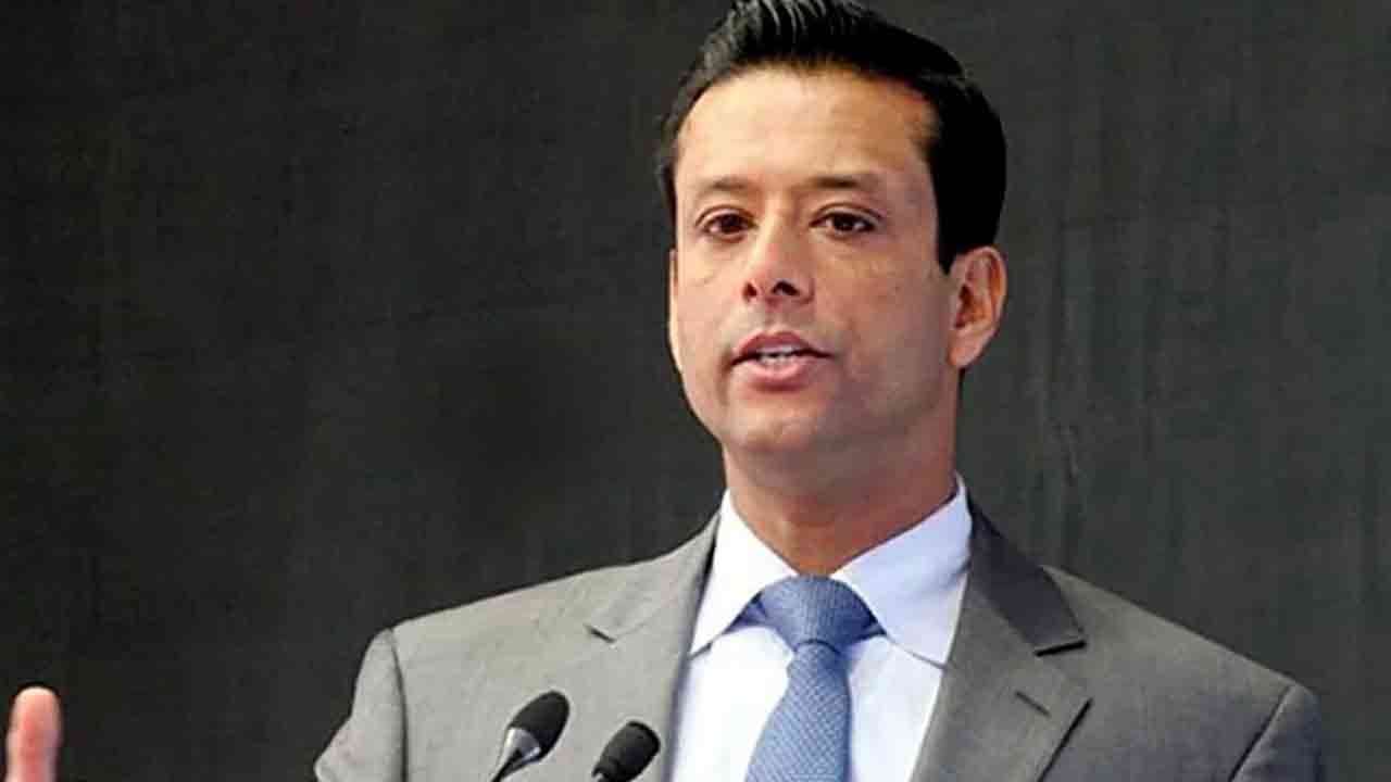 মা আর রাজনীতিতে ফিরবেন না: বিবিসিকে জয়