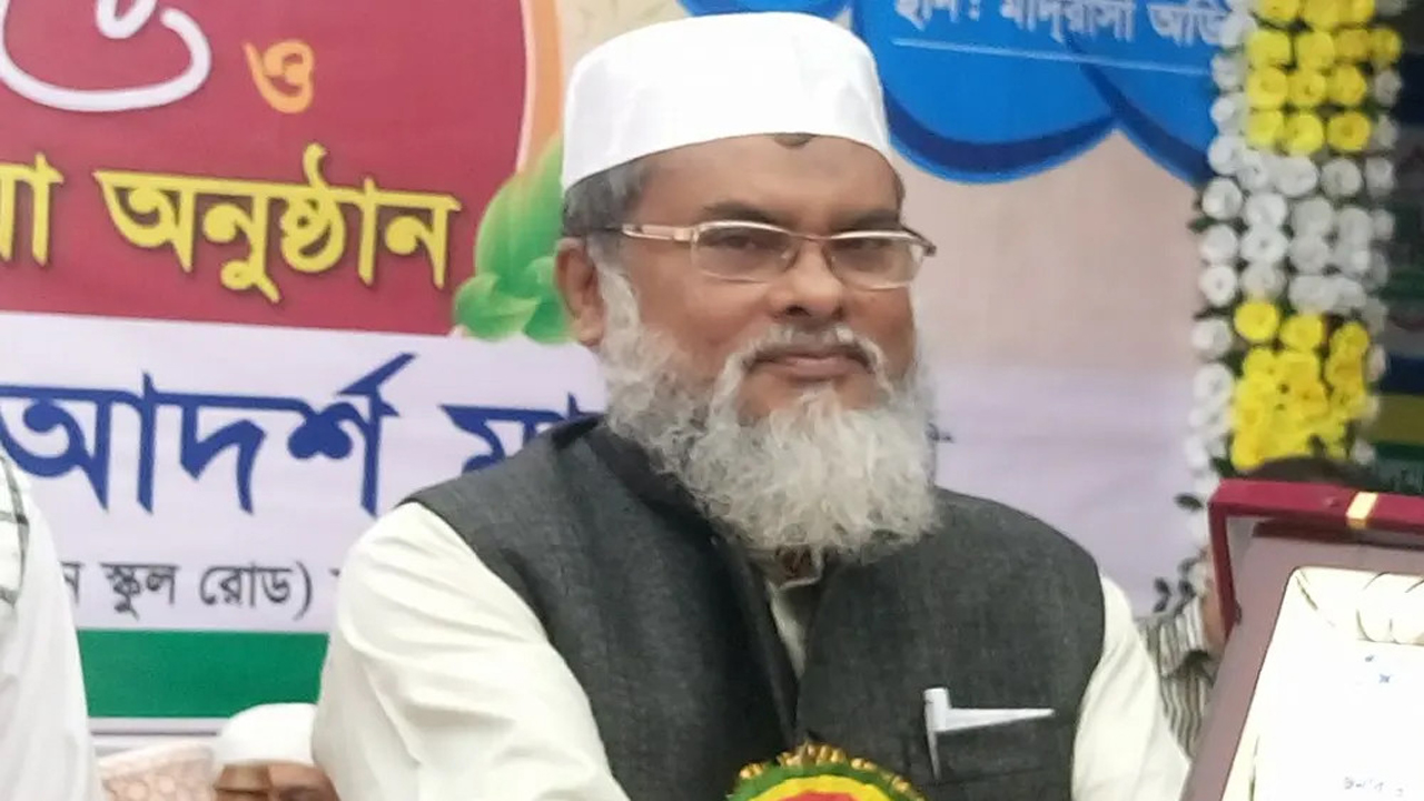 ধর্ম মন্ত্রণালয়ের দায়িত্ব পেলেন মুহাম্মদ খালিদ