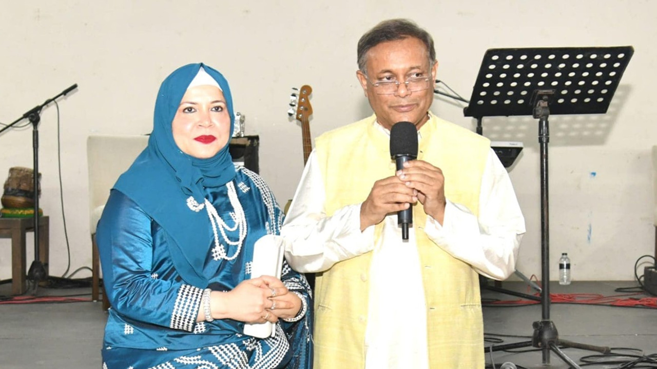 ড. হাছান মাহমুদ ও তার পরিবারের ব্যাংক হিসাব জব্দের নির্দেশ