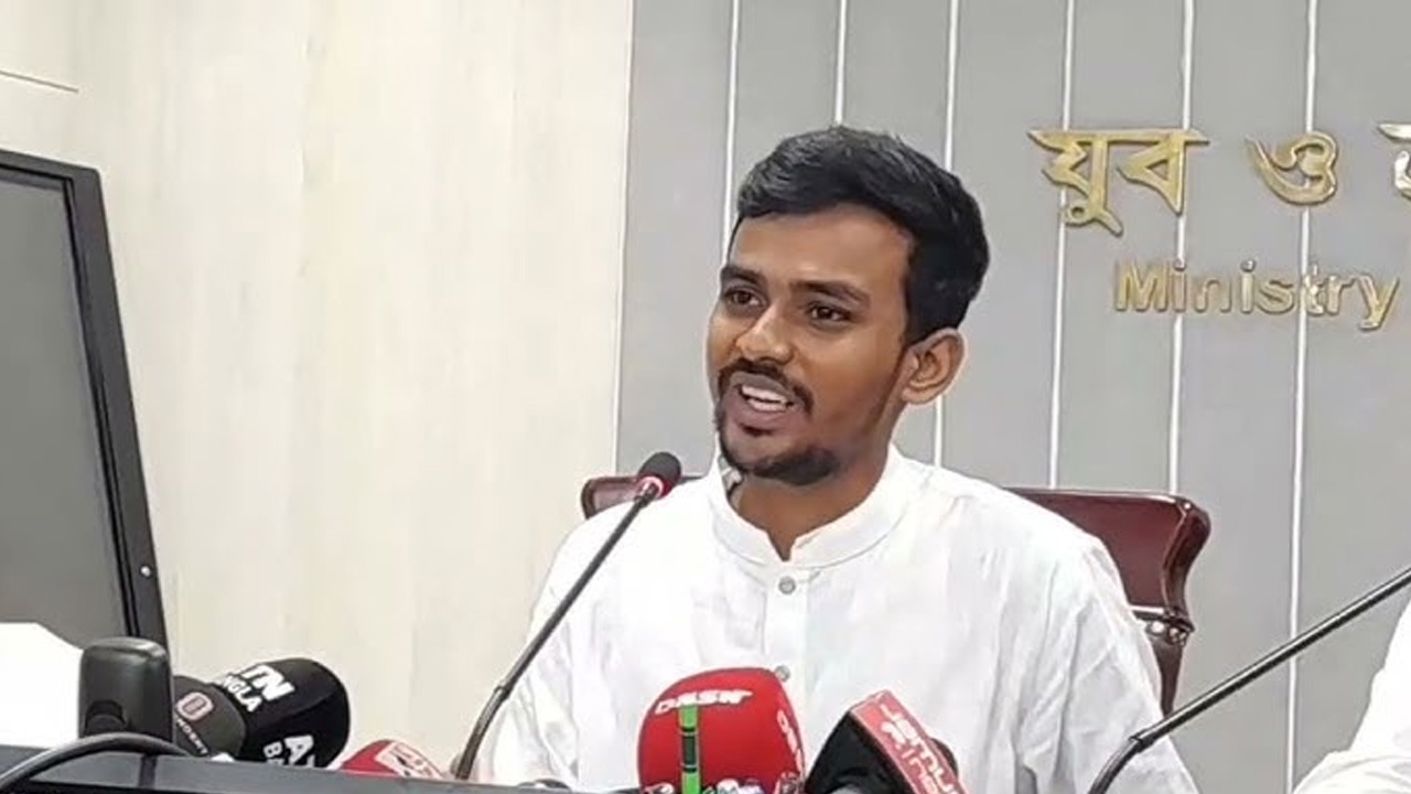 উপদেষ্টা আসিফের পিএস আবুল হাসান, এপিএস মোয়াজ্জেম