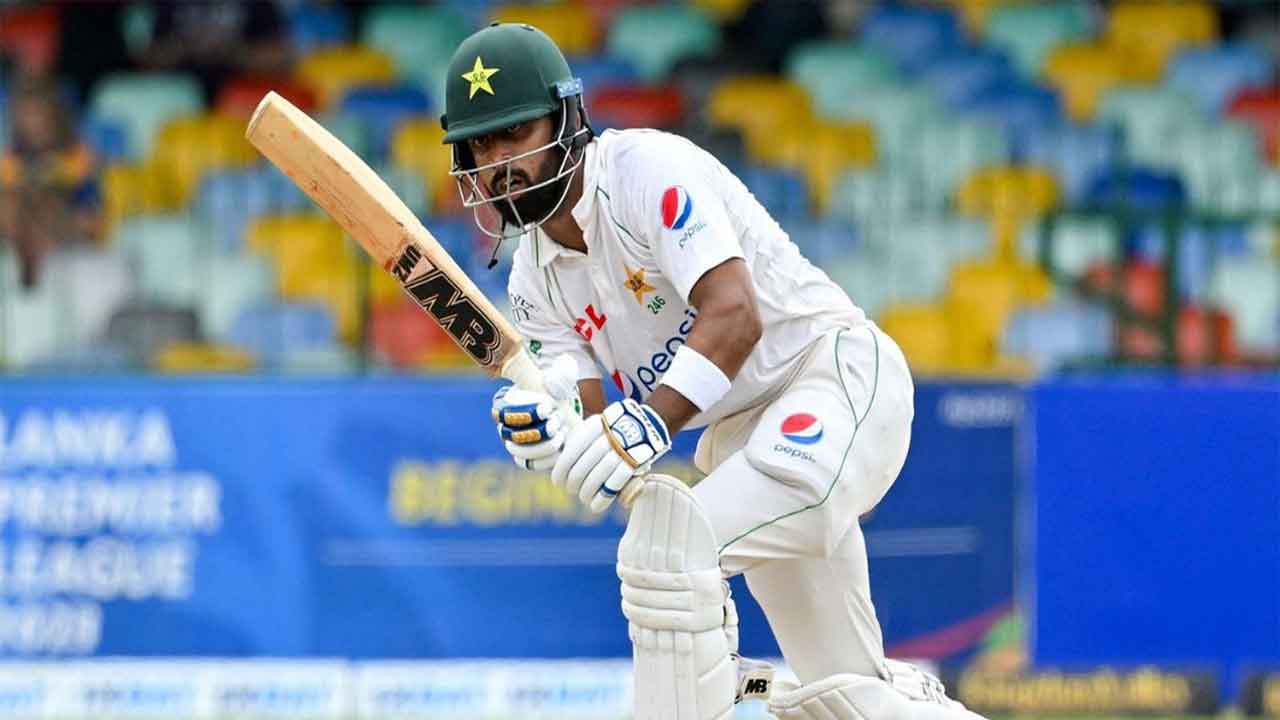 শুরুতেই হাসান মাহমুদের আঘাত