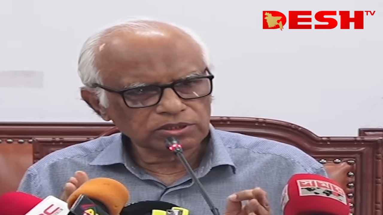 ব্রিফিংয়ে অন্তর্বর্তী সরকারের শিক্ষা উপদেষ্টা ওয়াহিদউদ্দিন মাহমুদ।  ছবি: ভিডিও থেকে নেওয়া