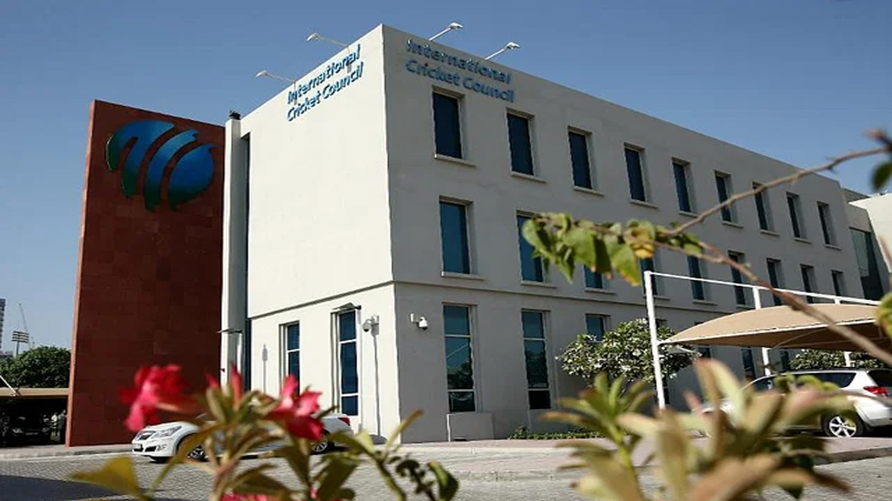 টেস্ট ক্রিকেটকে বাঁচাতে আইসিসির নতুন উদ্যোগ