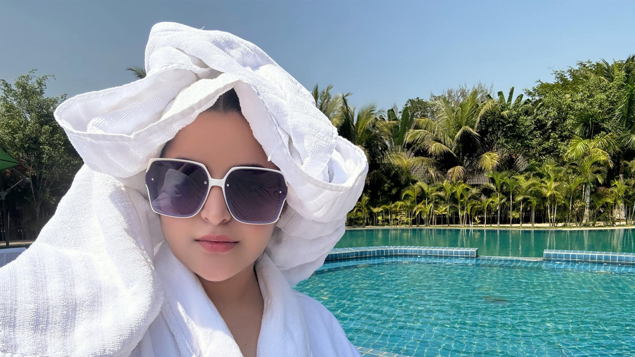 সৎ থাকলে সফলতা আসবেই: পরীমণি