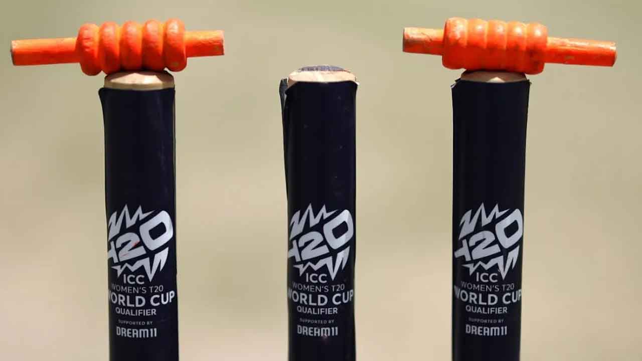 মাত্র ১০ রানেই অলআউট!