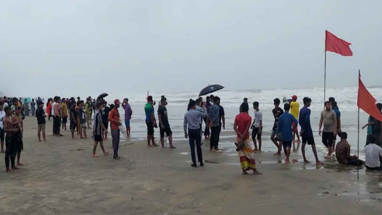 সেন্টমার্টিন যেতে রেজিস্ট্রেশনের কোনো সিদ্ধান্ত হয়নি : মন্ত্রণালয়