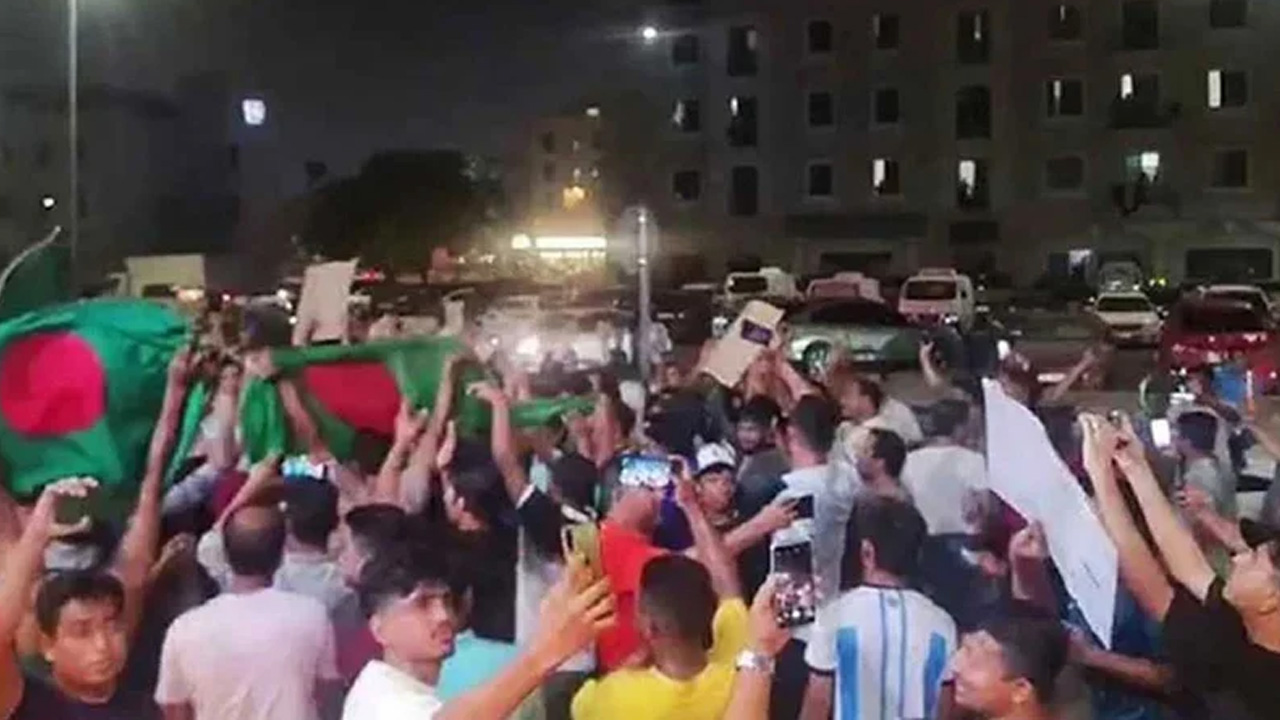 আরব আমিরাত থেকে দেশে ফিরেছেন ক্ষমাপ্রাপ্ত ১৩ বাংলাদেশি