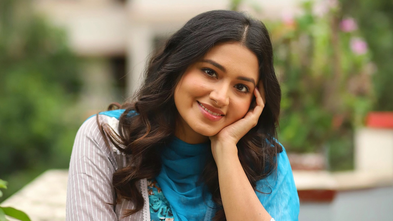 দ্বিতীয়বারের মতো কলকাতার সিনেমা ছাড়লেন ফারিণ