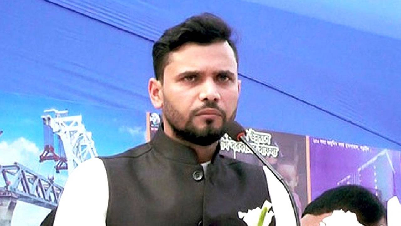 নড়াইলে মাশরাফিসহ ৯০ জনের নামে মামলা