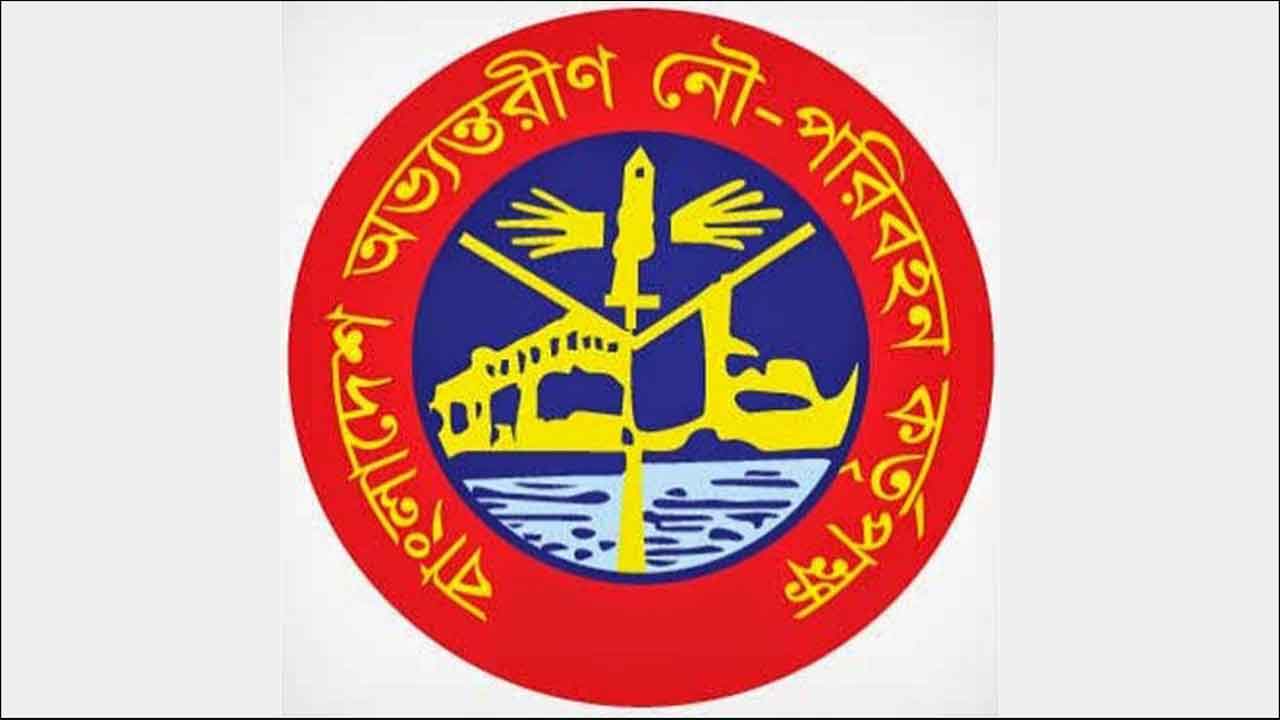 তিন উপকূলীয় এলাকায় নৌযান চলাচল বন্ধ