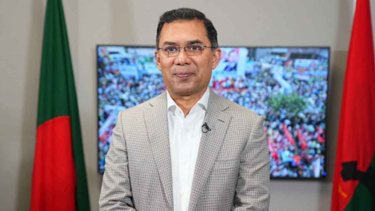 অন্তর্বর্তী সরকার যেন নিজেদের ব্যর্থতার কারণ না হয়