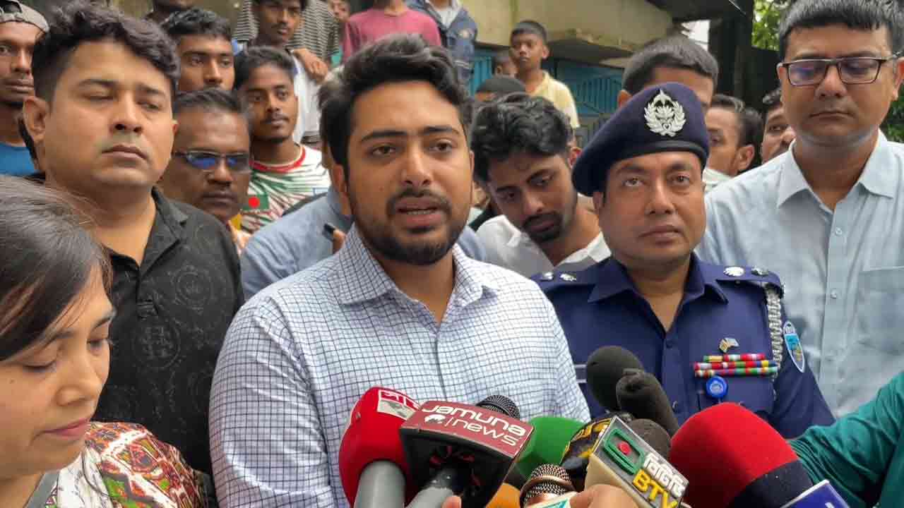 ইন্টারনেট বন্ধের বিষয়টি সত্য নয় : নাহিদ