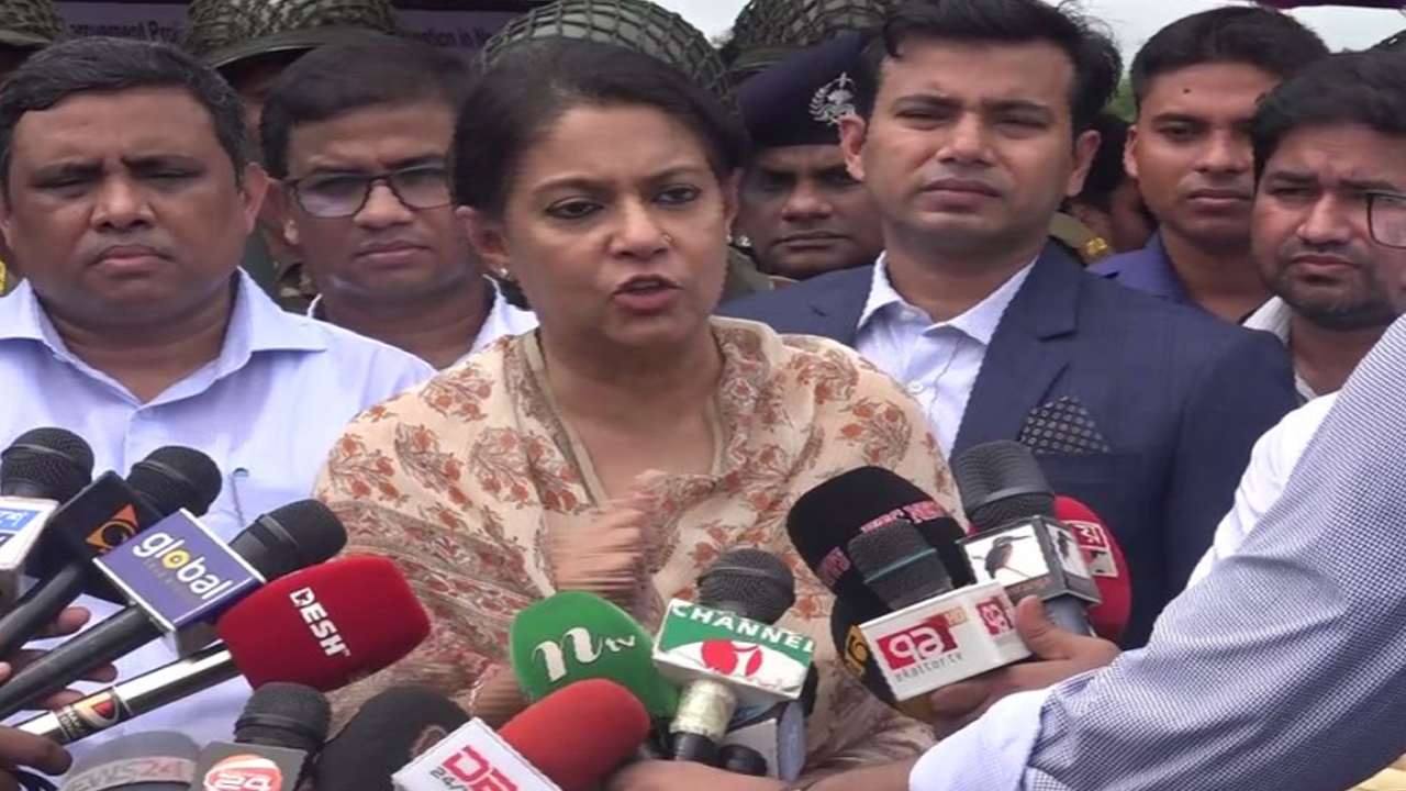 &lsquo;ভারতে উপহার হিসেবে যাচ্ছে না ইলিশ, রপ্তানি করা হচ্ছে&rsquo;