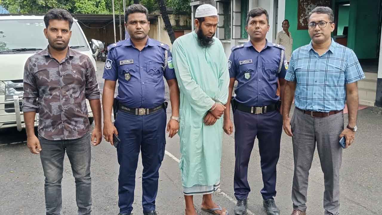 ইমামতির দ্বন্দ্বে চাচাকে হত্যা, অভিযুক্ত শাহজাহান গ্রেপ্তার