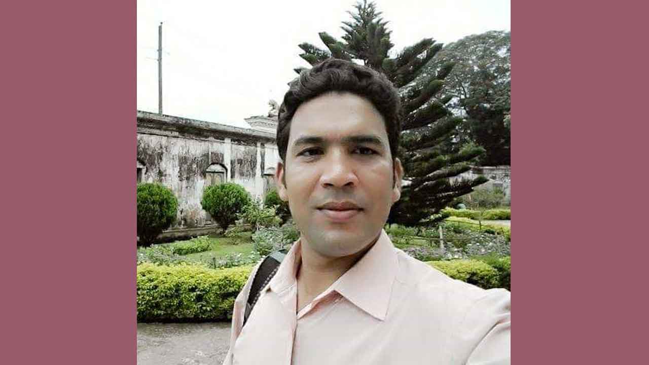 চতুর্থ শ্রেণির দুই ছাত্রীকে যৌন হয়রানির অভিযোগ এক শিক্ষকের বিরুদ্ধে