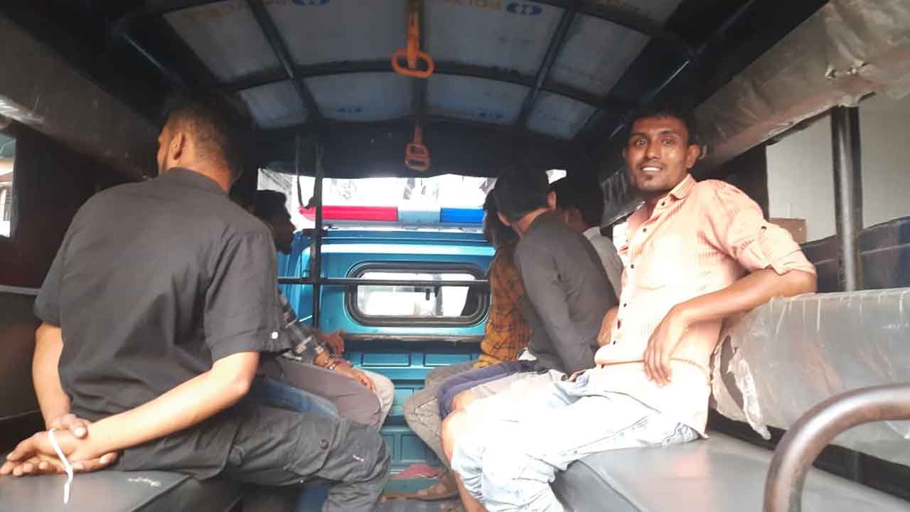 গাজীপুরে পোশাক কারখানায় ভাঙচুর চেষ্টার অভিযোগে ৮ জন আটক