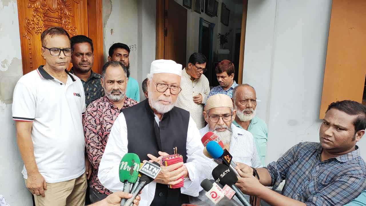 দেশের মানবিক মূল্যবোধ একেবারে ধ্বংস হয়ে গেছে: কাদের সিদ্দিকী