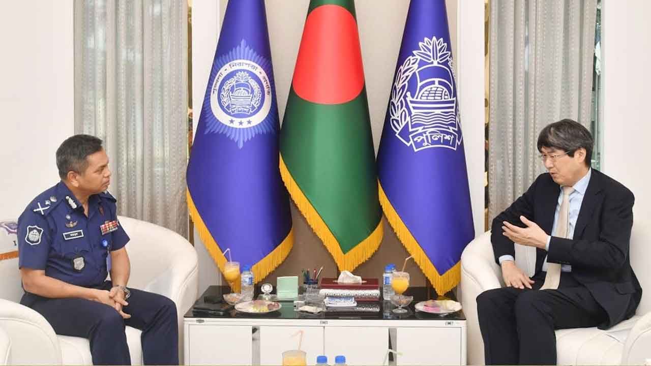 আইজিপির সঙ্গে জাপানের রাষ্ট্রদূতের সাক্ষাৎ