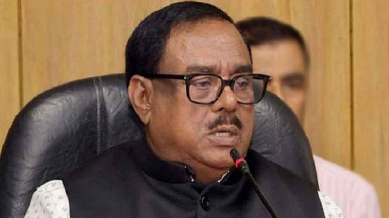 সাবেক খাদ্যমন্ত্রী গ্রেপ্তার