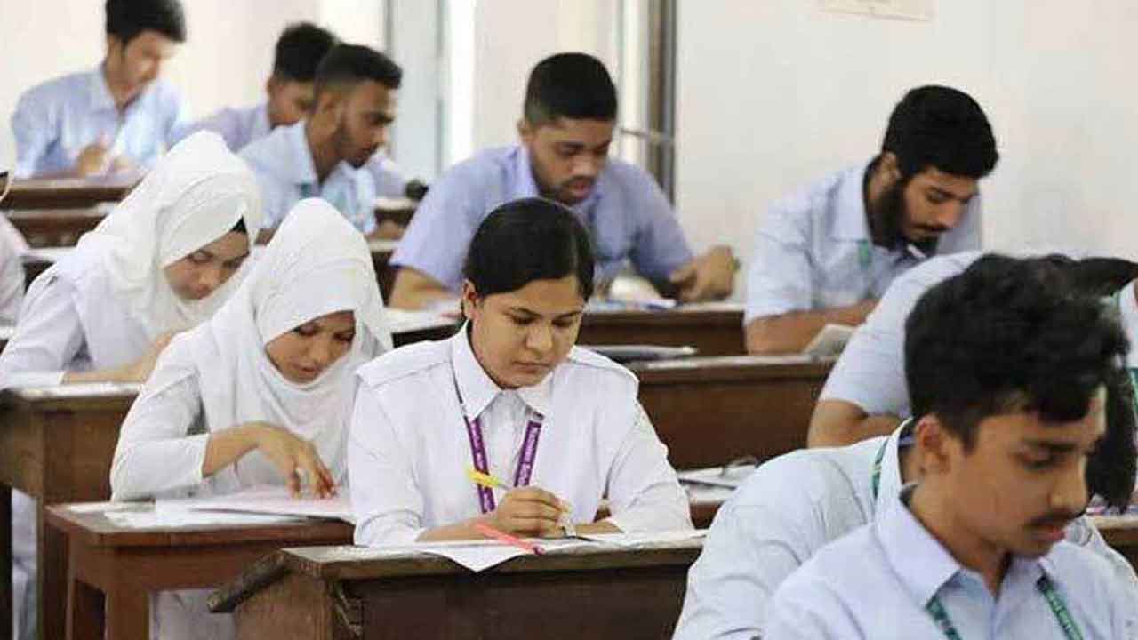এইচএসসি পরীক্ষার ফল প্রকাশ ১৫ অক্টোবর