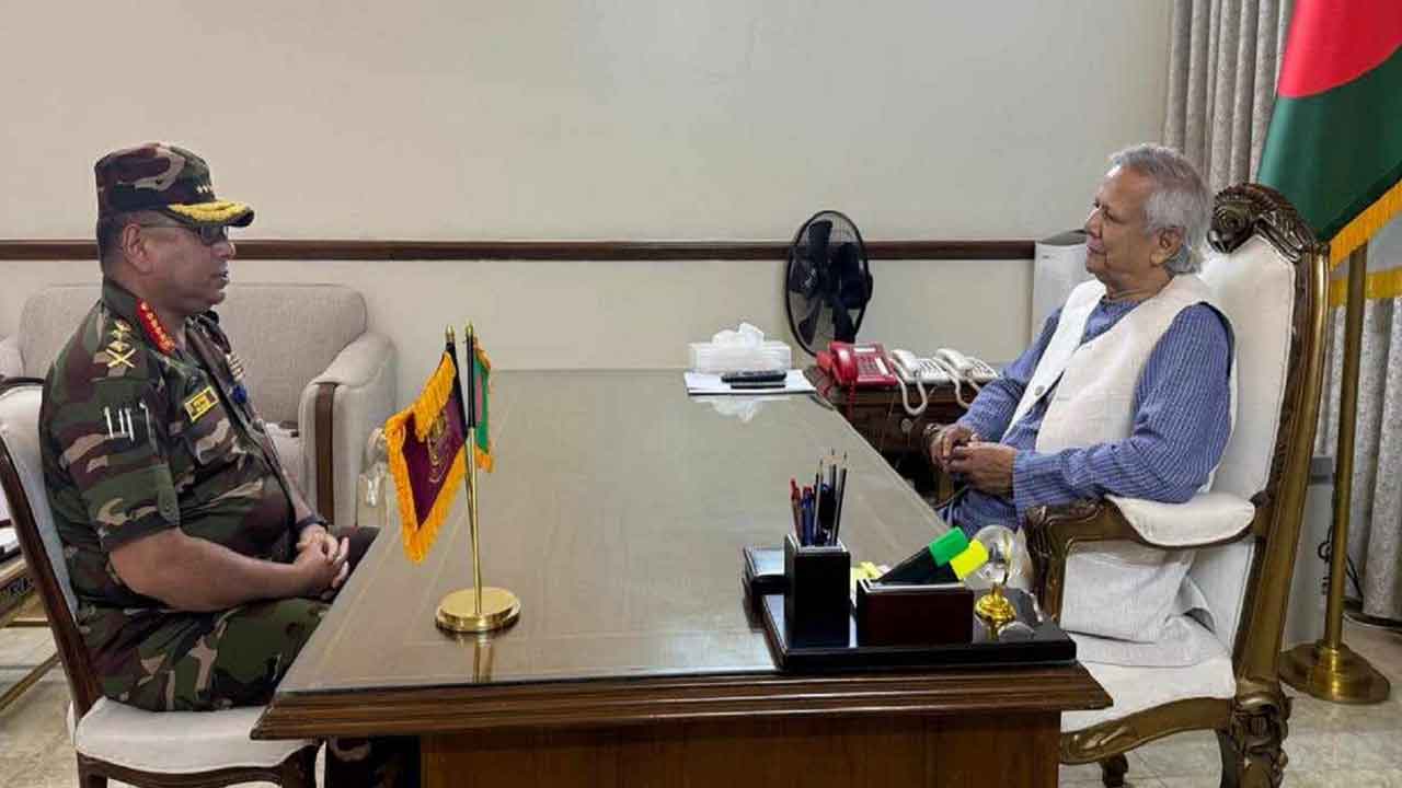 প্রধান উপদেষ্টার সঙ্গে সেনাপ্রধানের সাক্ষাৎ