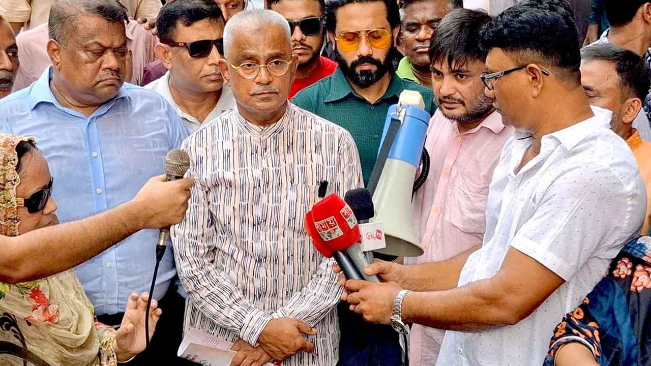 রাষ্ট্র পরিচালনায় এ সরকার অভিজ্ঞ নয়: আলাল