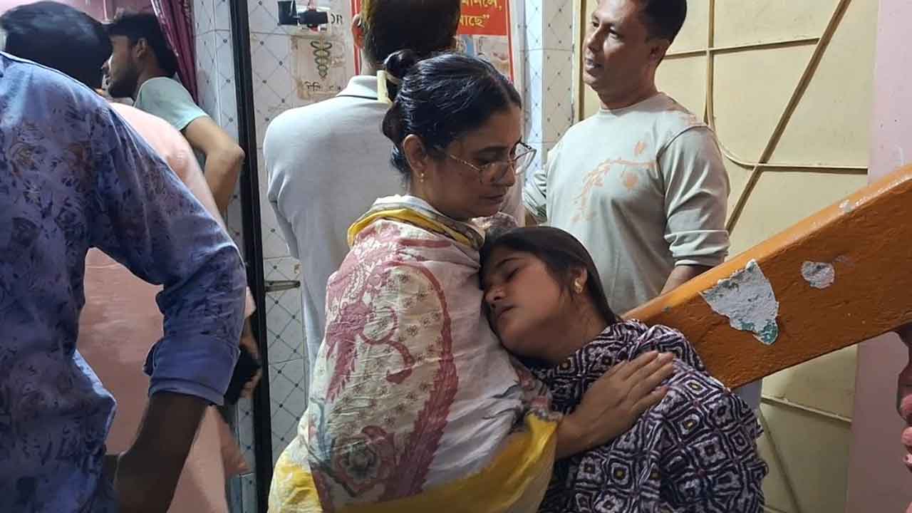 জয়পুরহাটে  টনসিল অপারেশনে ভুল চিকিৎসায় গৃহবধূর মৃত্যু