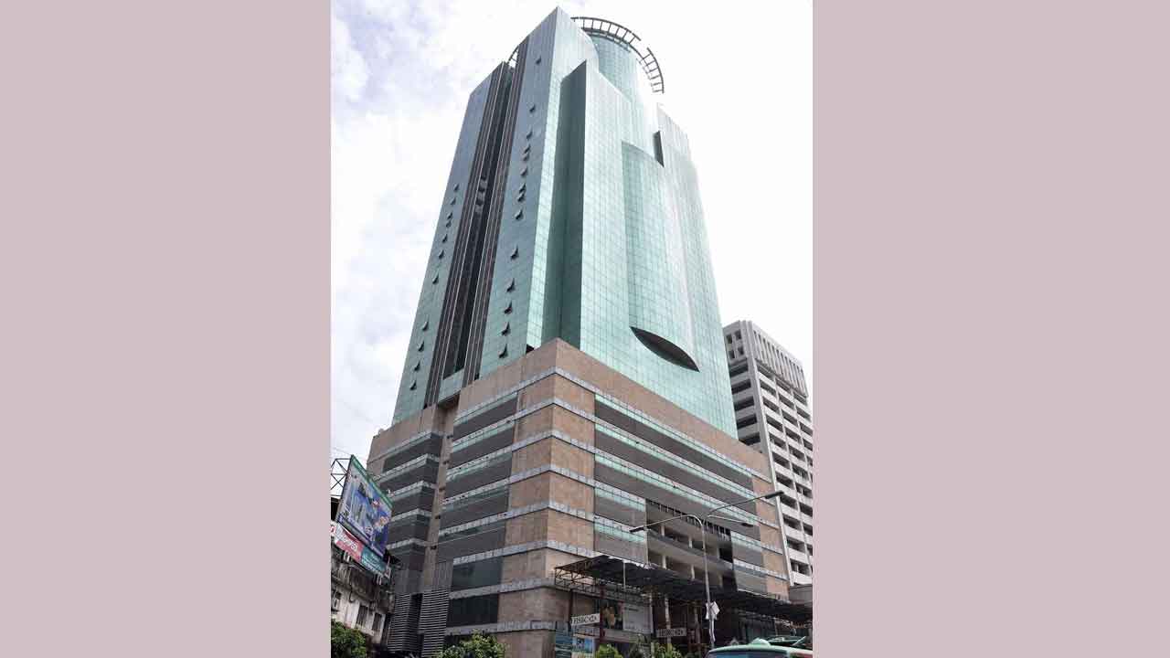 মতিঝিল সিটি সেন্টার বিক্রি-হস্তান্তরে হাইকোর্টের নিষেধাজ্ঞা