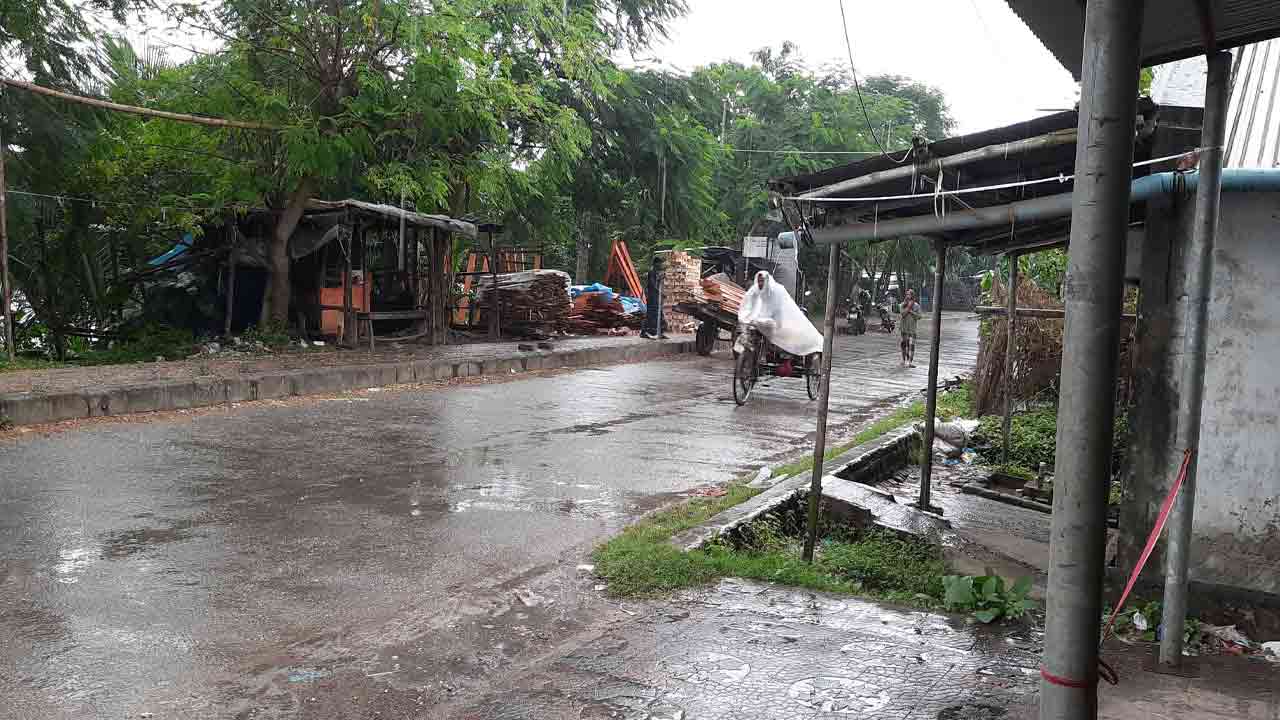 মোকাবিলায় বাগেরহাটে প্রস্তুত ৩৫৯ আশ্রয়কেন্দ্র