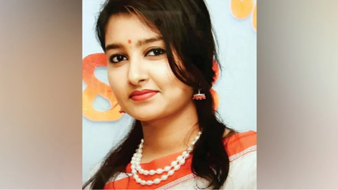 আলোচিত সেই সানজিদাসহ ৩৫ পুলিশ কর্মকর্তার বদলি