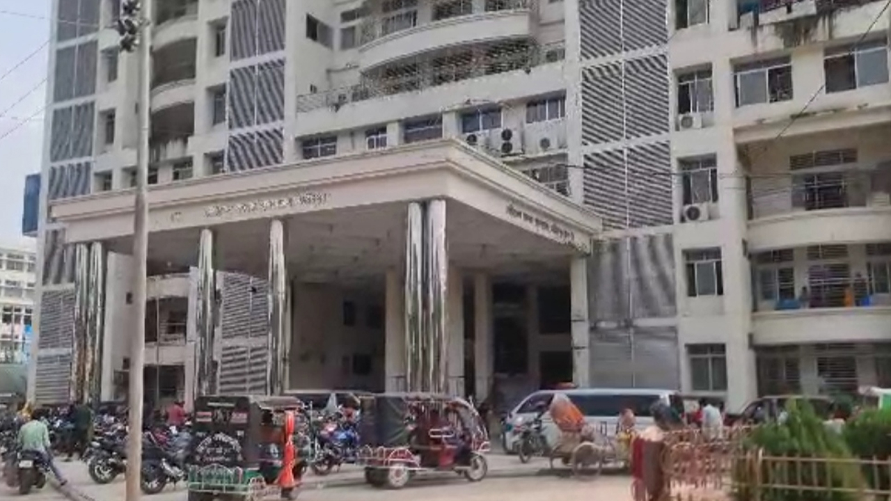 ফরিদপুরে ডেঙ্গুতে আরও একজনের মৃত্যু, হাসপাতালে ১০৩ রোগী