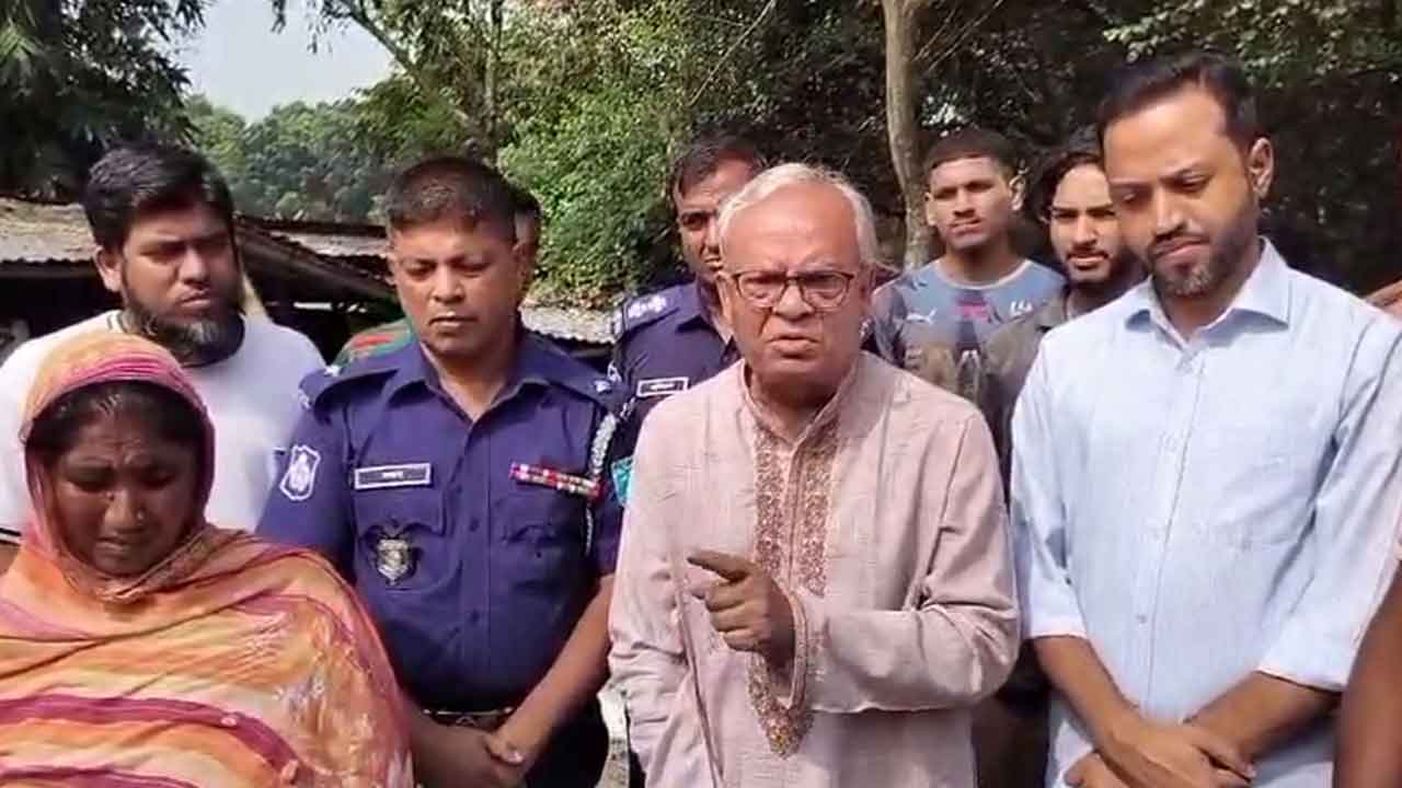 ফরিদপুরের সেই বিধবার পাশে বিএনপি নেতারা