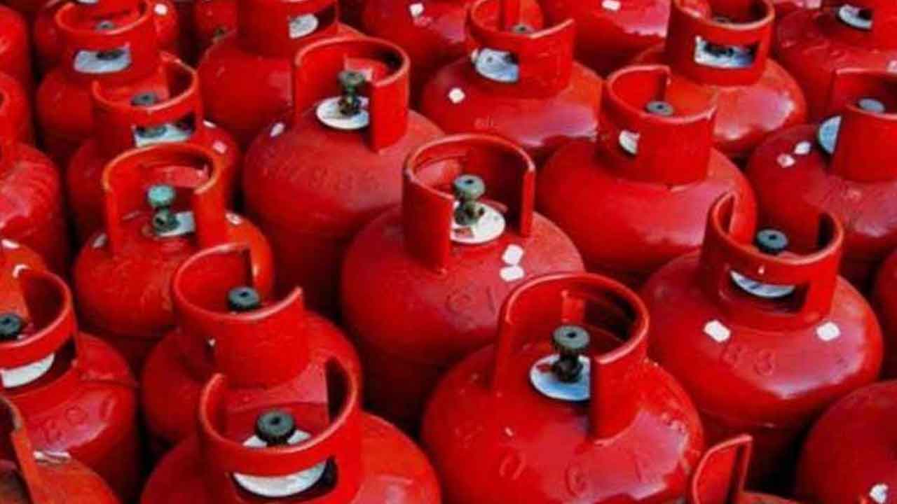 এলপি গ্যাসের দাম কমল
