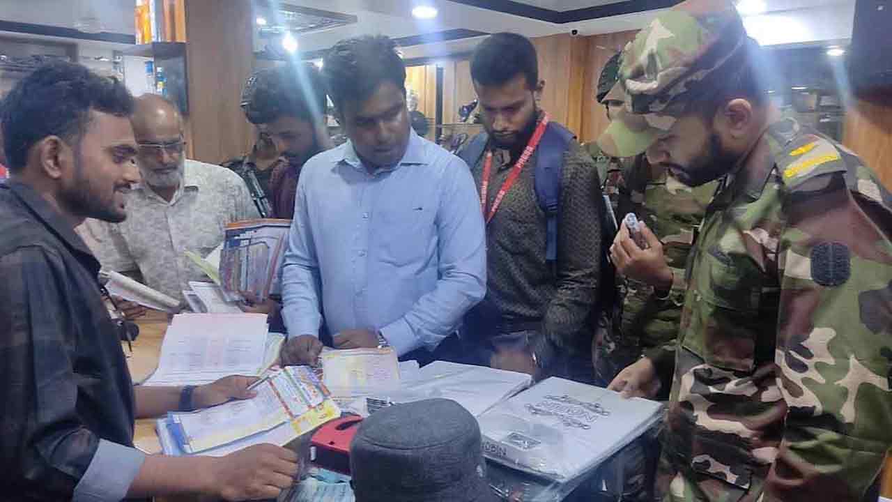 বাগেরহাটে ২১ প্রতিষ্ঠানকে জরিমানা&nbsp;