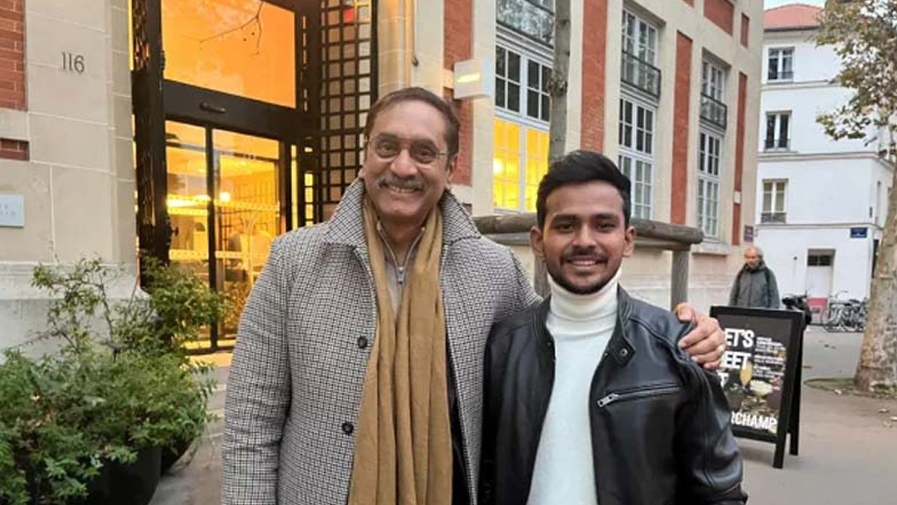 পিনাকী ভট্টাচার্যের সঙ্গে দেখা করলেন আসিফ মাহমুদ