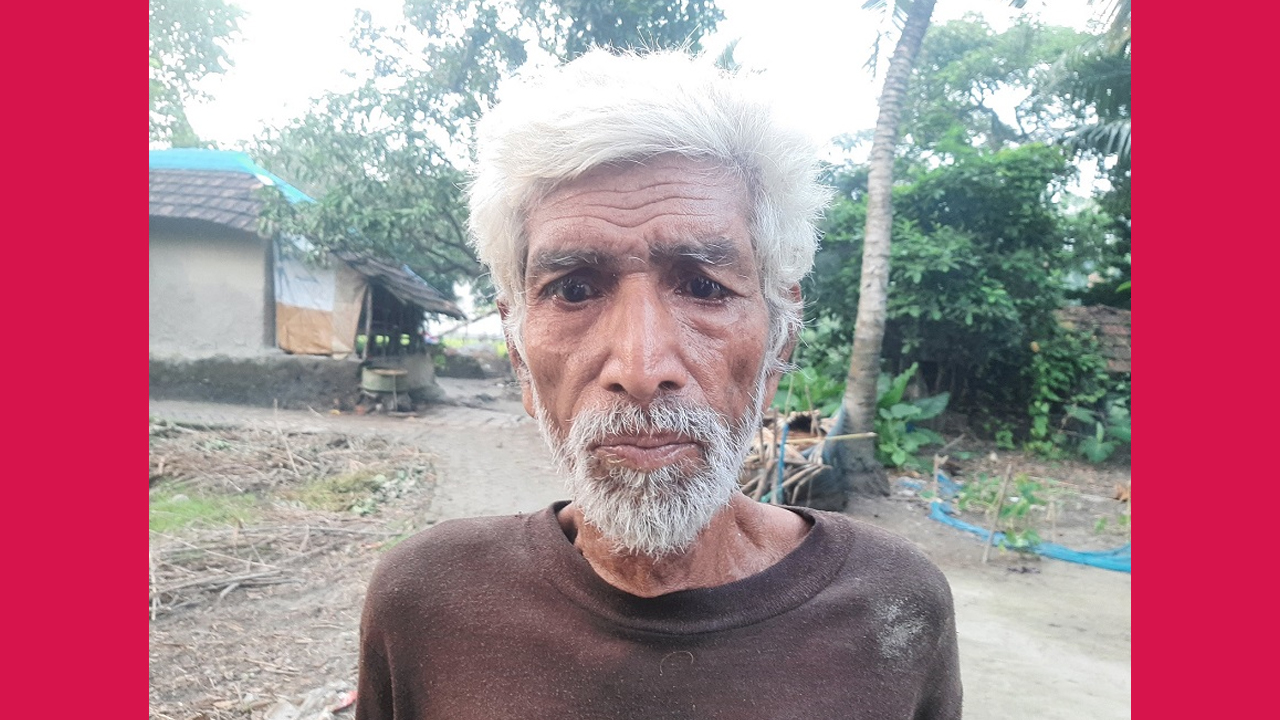 মারা গেছেন ছেলে-পুত্রবধূর হাতে নির্যাতিত সেই স্কুলশিক্ষক