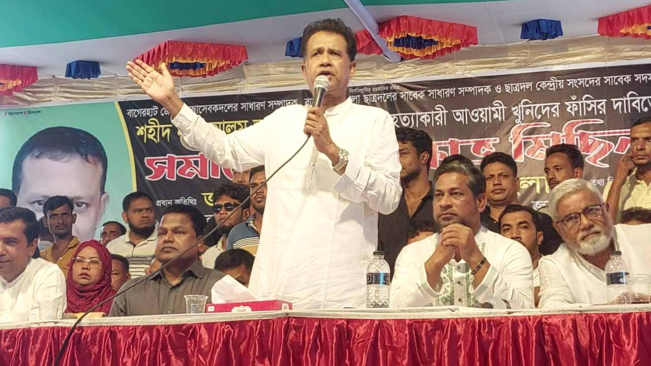 আ.লীগ রাজনৈতিকভাবে দেউলিয়া হয়ে গেছে: আজিজুল বারী