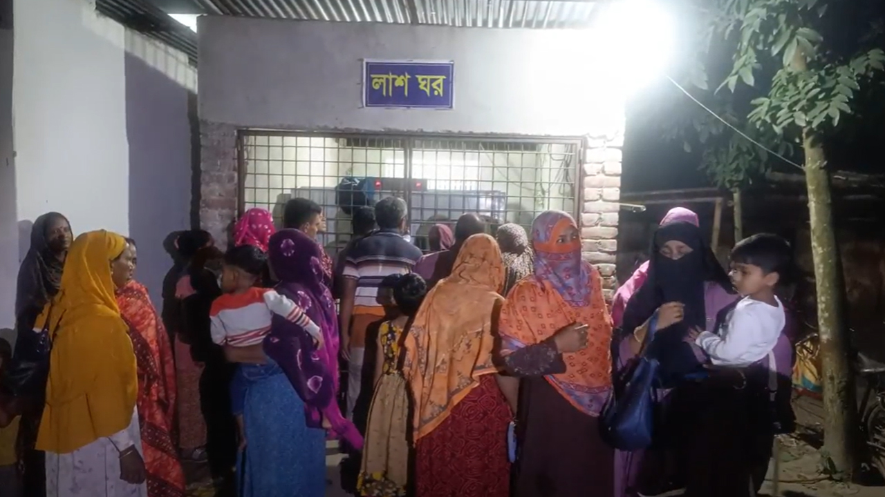 পুকুর থেকে মাদরাসা ছাত্রের লাশ উদ্ধার, পরিবারের দাবি হত্যা