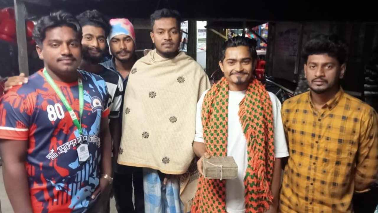 পটুয়াখালীতে দুটি বিষধর পদ্ম গোখরা উদ্ধার&nbsp;