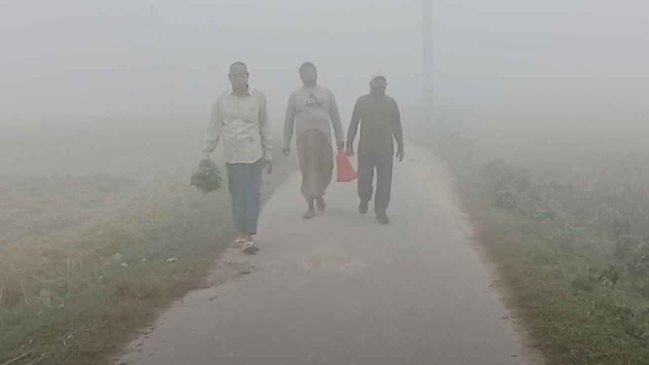 তীব্র শীত জেঁকে বসছে কুড়িগ্রামে, দুর্ভোগে খেটে খাওয়া মানুষ