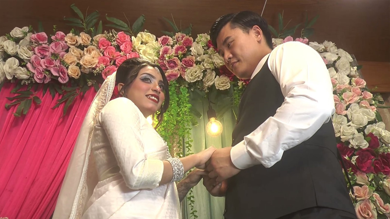 ভিডিও থেকে নেওয়া